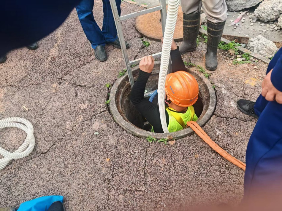 化工园区西区污水提升项目 有限空间作业顺利完成(图3)