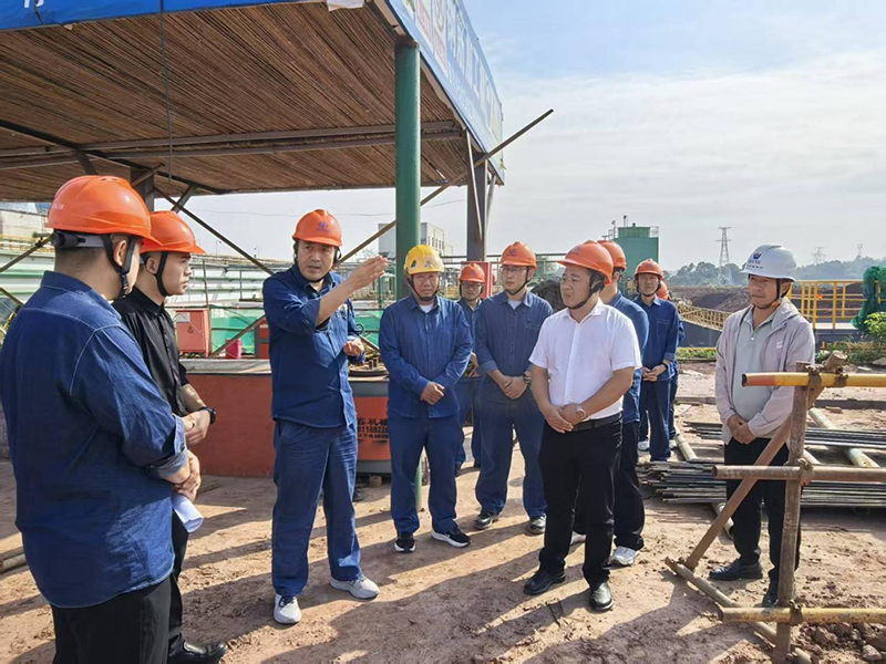傅利才、郭春建到化工园区项目现场开展节前安全检查(图1)