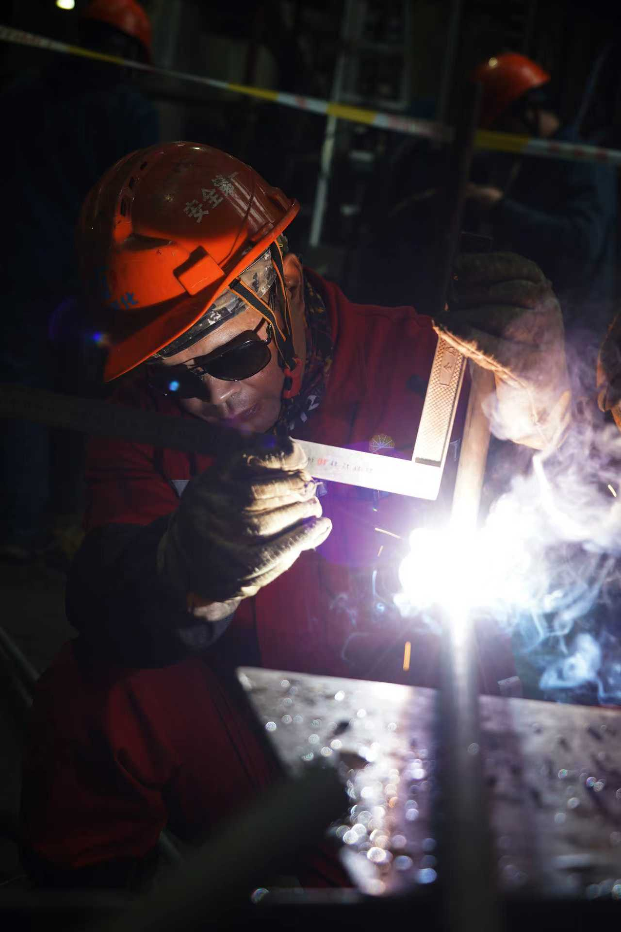 星光奋进路 方圆红旗耀 ——弘旭公司十二月攻坚纪实(图6)